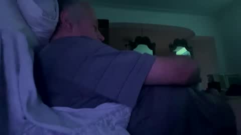 Snapshot of tibennn74999 chatting on 01/07/25, 04:08 tibennn74999 online show from 01/07/25, 04:08