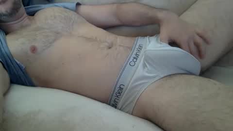 Tiburonbeach online show from 11/16/25, 12:11