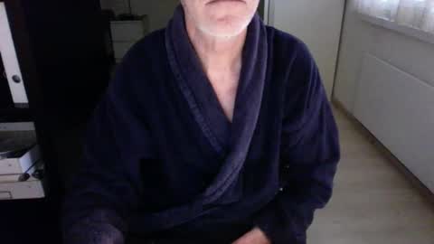 tiburzio online show from 02/17/25, 07:26