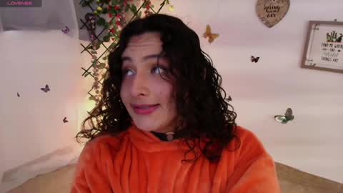 Snapshot of tich__ chatting on 01/06/25, 04:36 TICH online show from 01/06/25, 04:36