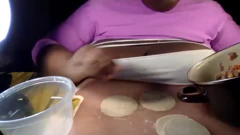 Tierra Henri online show from 02/14/25, 01:02