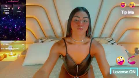 Snapshot of tifannysexy69 chatting on 10/19/25, 06:19 Tifannysexy69 online show from 10/19/25, 06:19