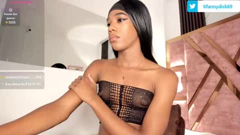 Tifanny online show from 03/07/25, 08:11