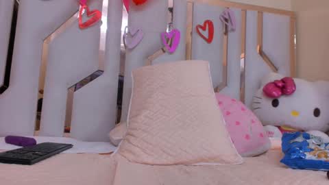    online show from 02/14/25, 12:41