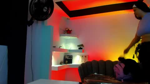 Snapshot of tifanywhite1_ chatting on 07/06/26, 03:58 online show from 07/06/26, 03:58