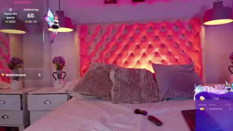 Snapshot of tifanywolf_ chatting on 12/14/25, 05:46 Tifanny online show from 12/14/25, 05:46