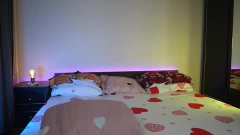 Tiffany online show from 11/22/25, 09:58