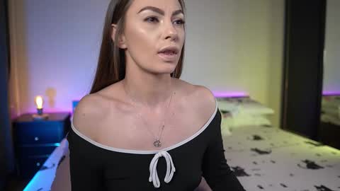 Tiffany online show from 03/08/26, 09:29