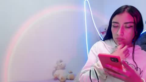 Snapshot of tiffani_hott_ chatting on 10/23/25, 02:55 TIFANI online show from 10/23/25, 02:55