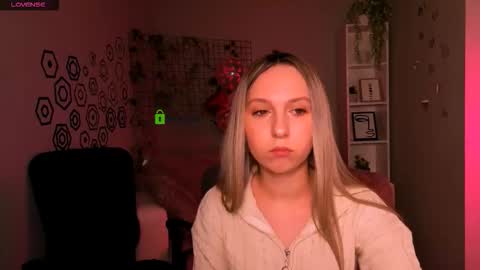 Snapshot of tiffani_murr chatting on 02/25/26, 08:07 Tif online show from 02/25/26, 08:07