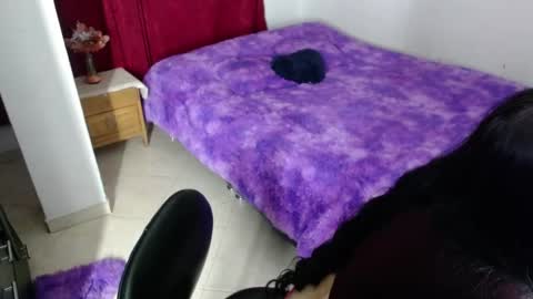 Snapshot of tiffani_williams chatting on 09/11/25, 12:44 tifany online show from 09/11/25, 12:44