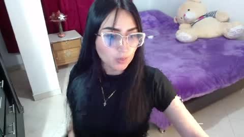 tifany online show from 04/14/26, 01:00