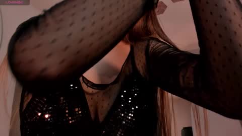 Tiffanny Sins online show from 02/14/26, 07:21