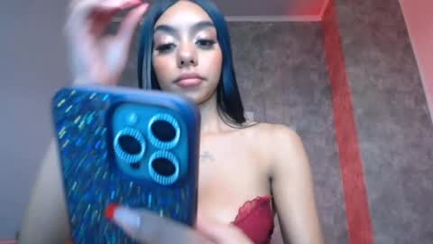 Snapshot of tiffany_1m chatting on 12/19/24, 11:14 tiffany_1m online show from 12/19/24, 11:14