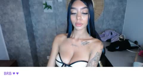 Snapshot of tiffany_1m chatting on 12/26/24, 06:33 tiffany_1m online show from 12/26/24, 06:33