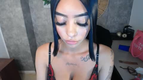 Snapshot of tiffany_1m chatting on 01/16/25, 04:39 tiffany_1m online show from 01/16/25, 04:39