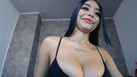 Snapshot of tiffany_1m chatting on 01/21/25, 12:18 tiffany_1m online show from 01/21/25, 12:18