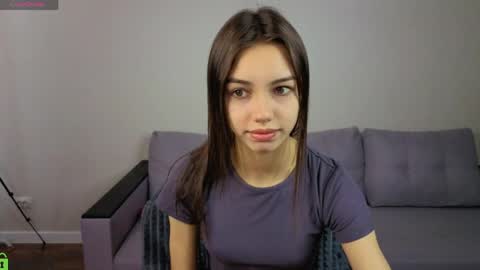 Tiffany online show from 04/08/26, 01:16