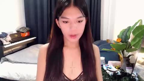 tiffany_amberx online show from 04/05/26, 04:15