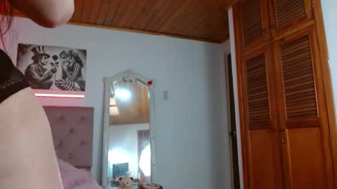 Tifanny online show from 11/04/25, 02:49