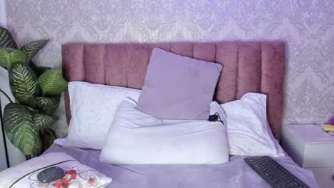 Snapshot of tiffany_beckerr chatting on 01/23/25, 10:44 Tiffany Becker online show from 01/23/25, 10:44