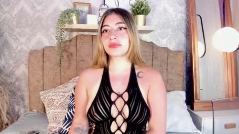 Tiffany Becker online show from 01/12/26, 01:16