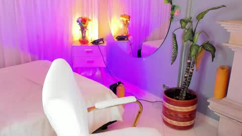 Tiffany Becker online show from 05/29/26, 01:09