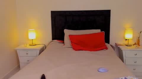 VAL online show from 04/22/26, 11:06