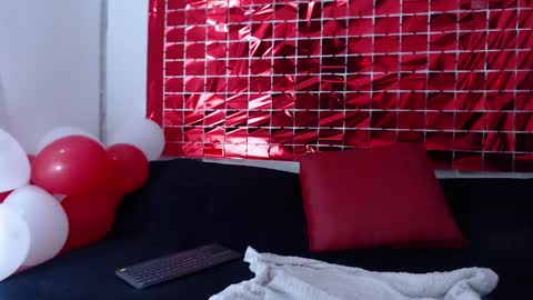 Snapshot of tiffany_gomez9 chatting on 02/20/25, 05:23 Tiffany online show from 02/20/25, 05:23