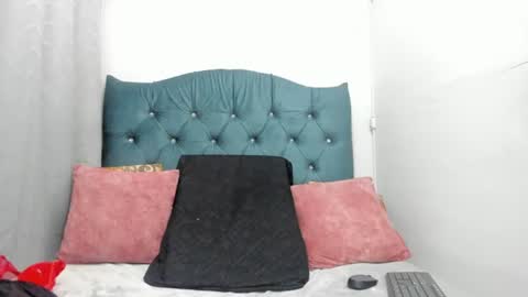 tiffany  online show from 07/09/26, 12:37