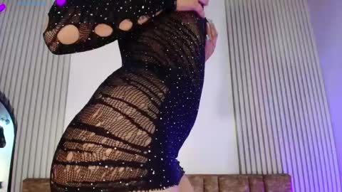 tiffany_johnson111 online show from 05/21/26, 06:59