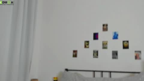 Snapshot of tiffany_loong chatting on 09/19/25, 10:43 tiffany online show from 09/19/25, 10:43