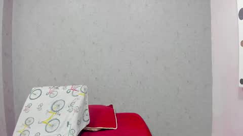 tiffany_mendez online show from 11/13/25, 12:04