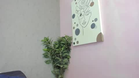 Snapshot of tiffany_mendez chatting on 02/20/26, 12:05 tiffany_mendez online show from 02/20/26, 12:05