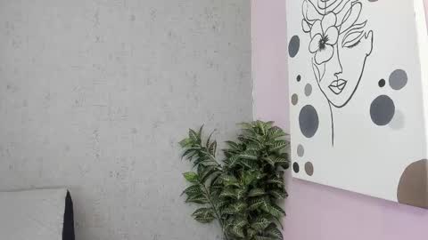 Snapshot of tiffany_mendez chatting on 02/25/26, 12:04 tiffany_mendez online show from 02/25/26, 12:04