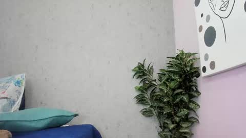 Snapshot of tiffany_mendez chatting on 02/26/26, 12:04 tiffany_mendez online show from 02/26/26, 12:04