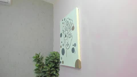 tiffany_mendez online show from 04/04/26, 12:02