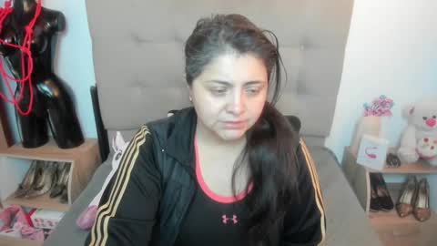 TiffanyAmazing online show from 12/04/25, 12:25