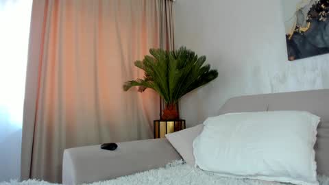 Snapshot of tiffanyhouston_ chatting on 12/14/24, 11:50 Tiffany Houston online show from 12/14/24, 11:50