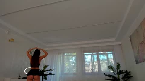 Snapshot of tiffanyhouston_ chatting on 12/19/24, 07:29 Tiffany Houston online show from 12/19/24, 07:29