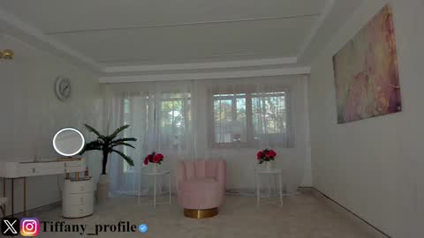 Snapshot of tiffanyhouston_ chatting on 10/31/25, 07:20 Tiffany Houston online show from 10/31/25, 07:20