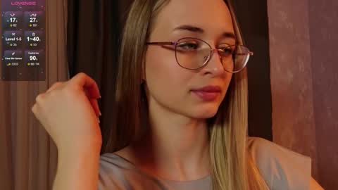 Tiffany online show from 03/28/26, 03:11