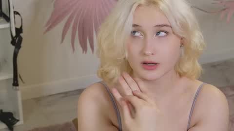 Snapshot of tiffanyjons chatting on 10/04/25, 05:22 tiffanyjons online show from 10/04/25, 05:22