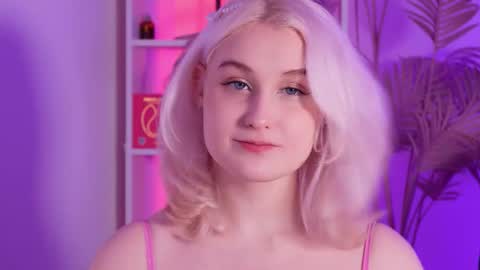 Snapshot of tiffanyjons chatting on 11/26/25, 05:47 tiffanyjons online show from 11/26/25, 05:47