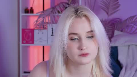 tiffanyjons online show from 02/01/26, 05:44