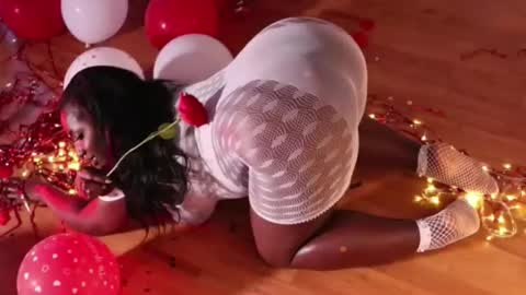 tifanny online show from 01/11/26, 07:13