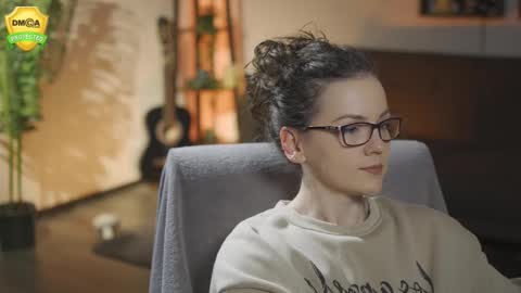 tiffanyriox online show from 03/03/26, 12:50