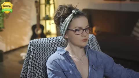 tiffanyriox online show from 03/19/26, 12:47