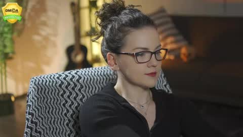 tiffanyriox online show from 04/21/26, 11:51