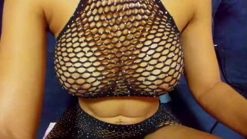 Snapshot of tiffanystone_ chatting on 10/14/25, 01:56 Tiffany online show from 10/14/25, 01:56
